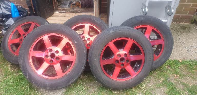 Red Alloy rims
