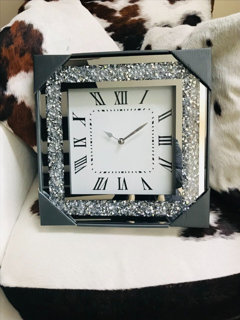 NEW KARINA BAILEY SPARKLY DIAMANTE SILVER WALL CLOCK