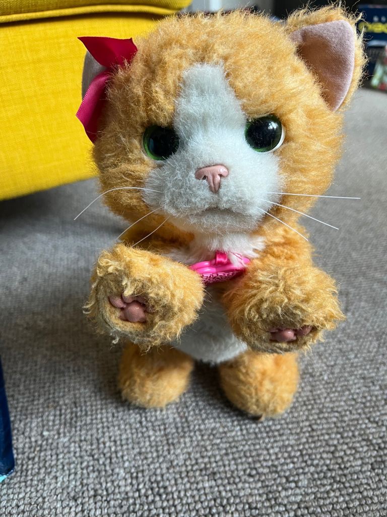 Fur real interactive cat