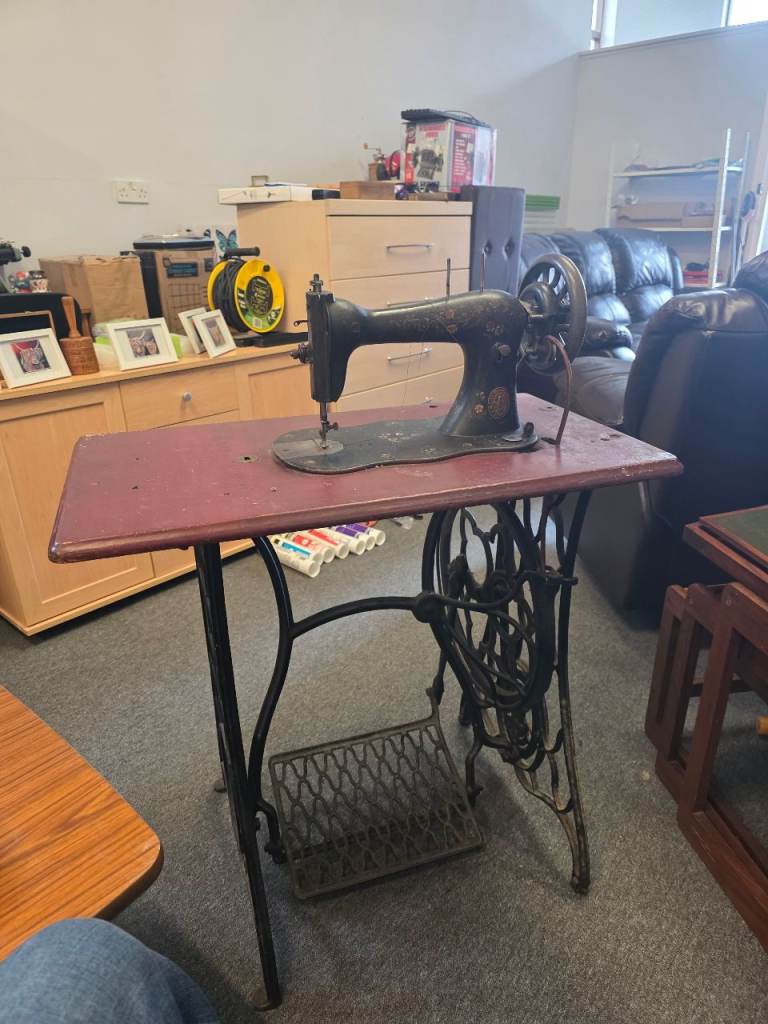 Singer sewing machine