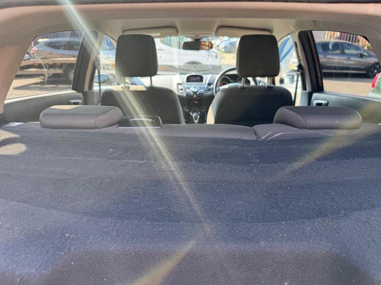 2012 Ford Fiesta 1.6 Titanium 5dr Powershift HATCHBACK Petrol Automatic