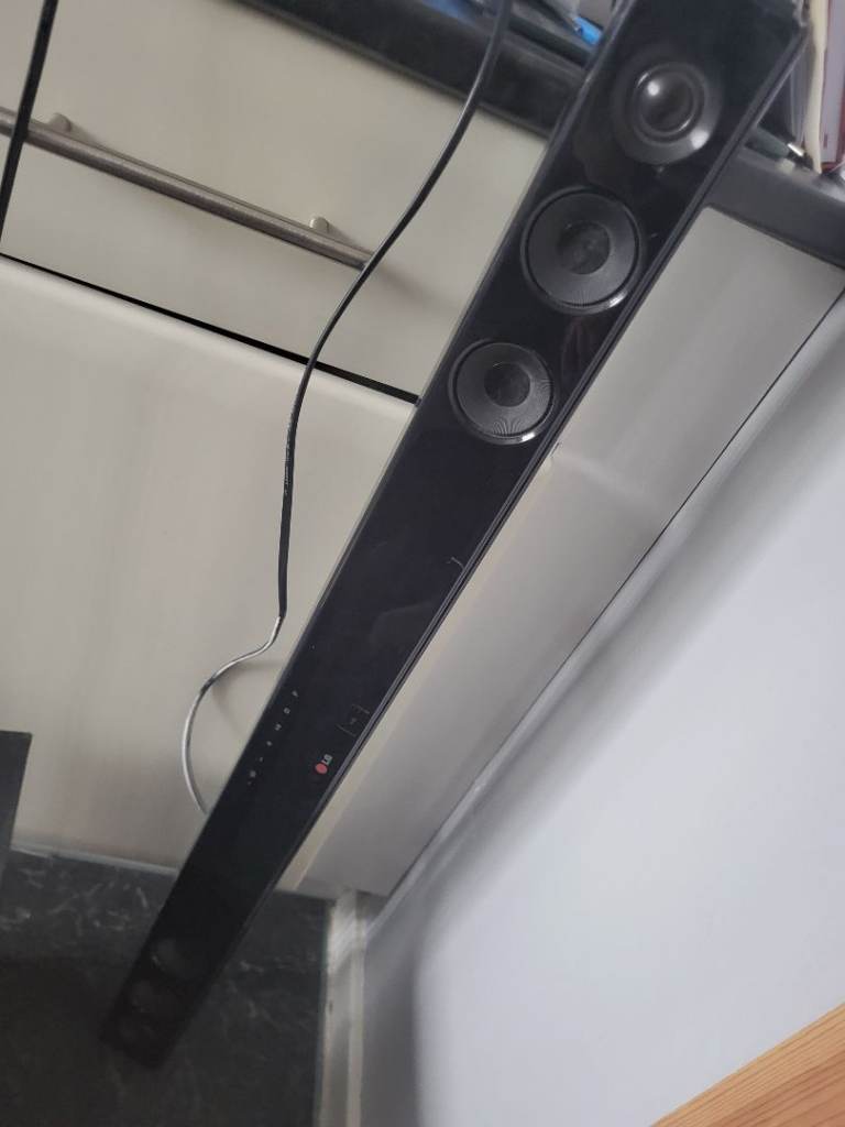 Surround sound 