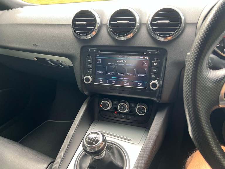 AUDI TT 2.0 TFSI S line 2013