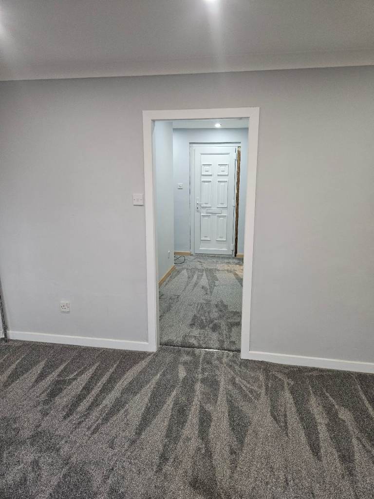 2 bed flat to rent in bonhill