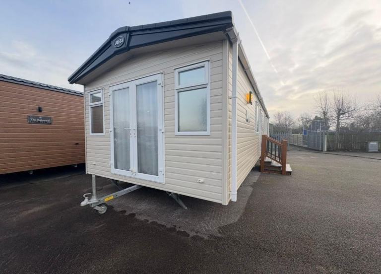 ABI Wimbledon  in Southport   - Lodge / Caravan 