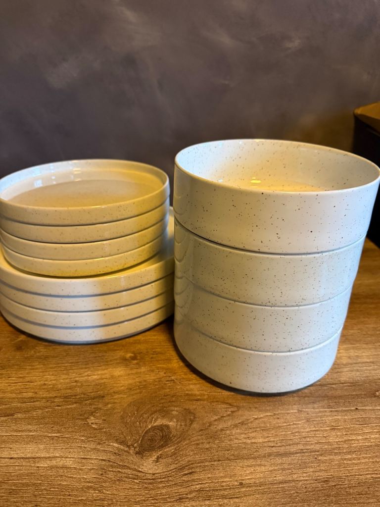 Next Hayden Dinner Set 