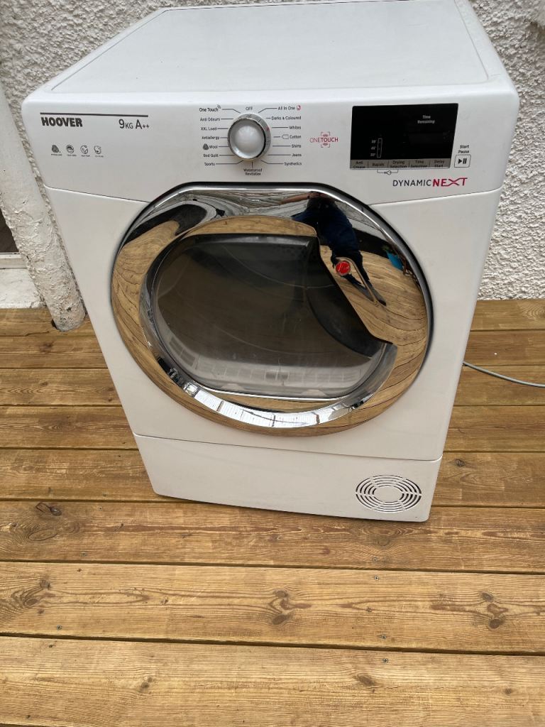 Hoover dynamic next 9kg dryer ( working but needs attention, see description)