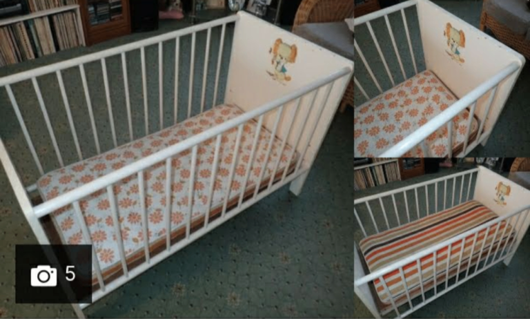 Baby's cote bed