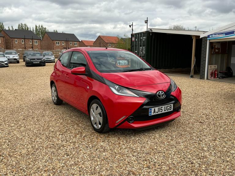 2015 Toyota AYGO 1.0 VVT-i X-Play 5dr HATCHBACK Petrol Manual