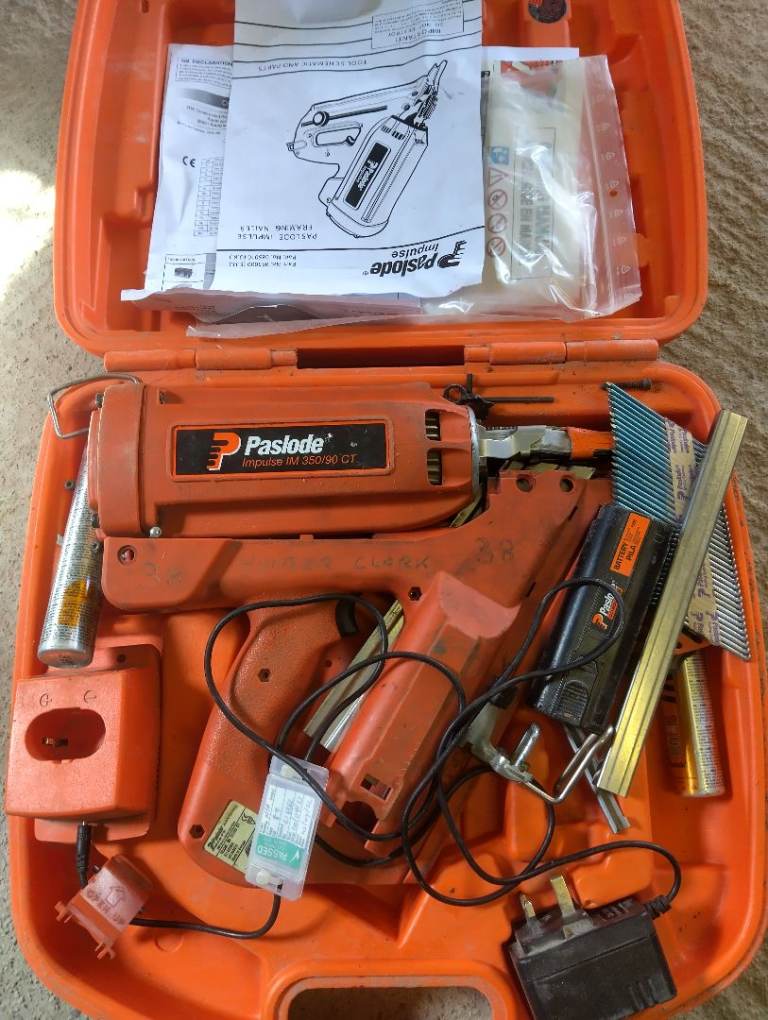 Older Paslode for spares or repair.