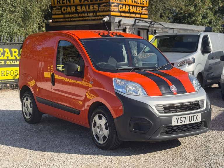 2022 Fiat Fiorino 1.3 MultiJetII Tecnico Euro 6 (s/s) 5dr Car Derived Van Diesel Manual