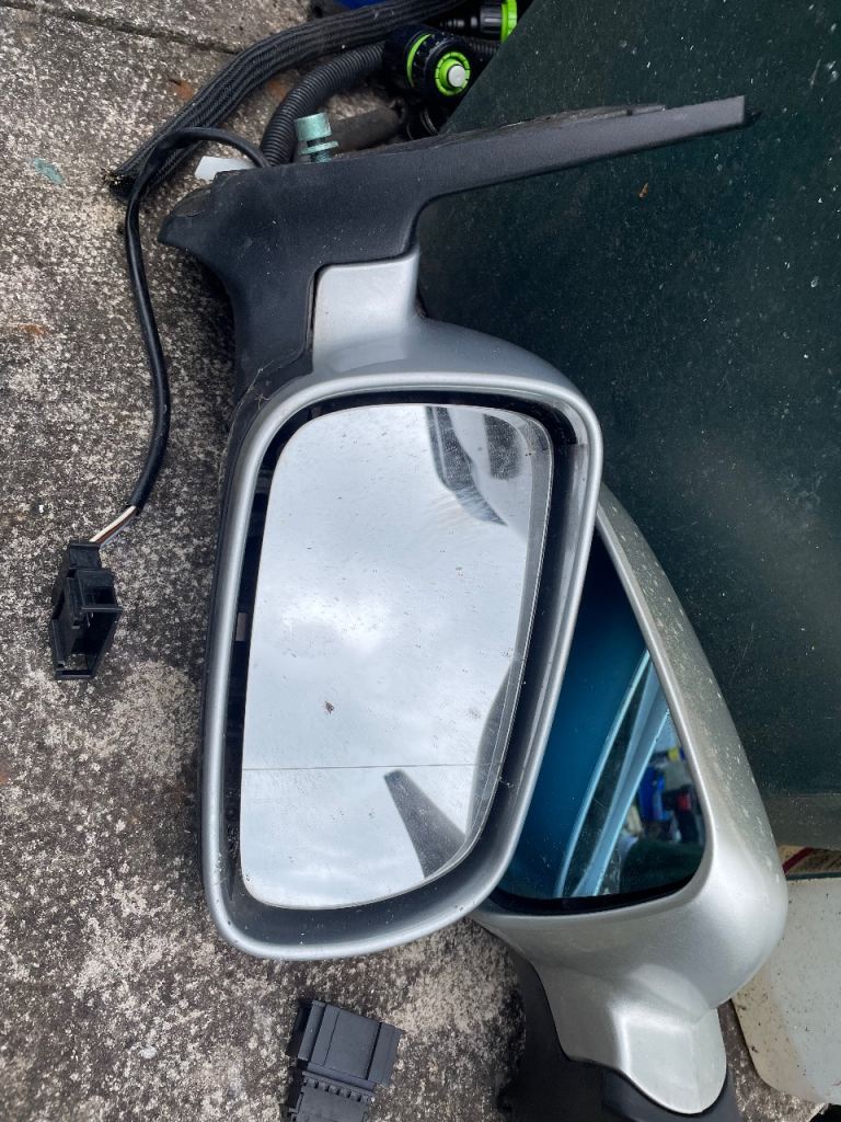 Vw Golf mk4 Electric Wing Mirrors 