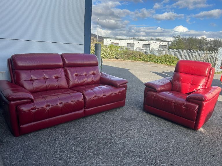Red La-Z-boy leather 3 seater recliner & recliner chair (CAN DELIVER)