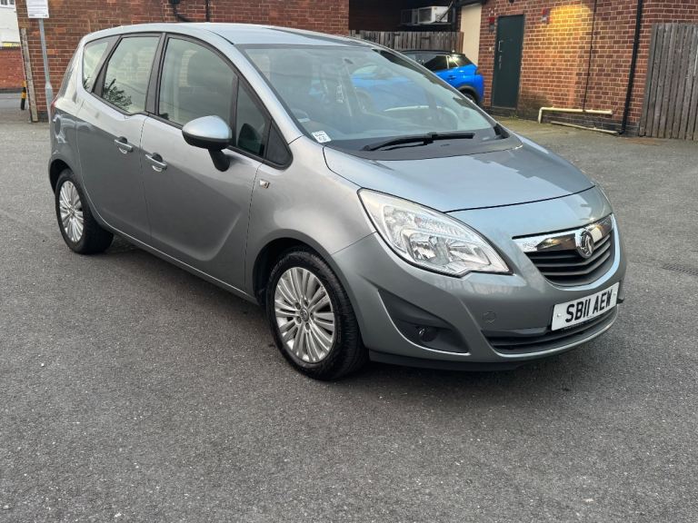 Vauxhall Meriva 2011 - 70k miles and HPI Clear