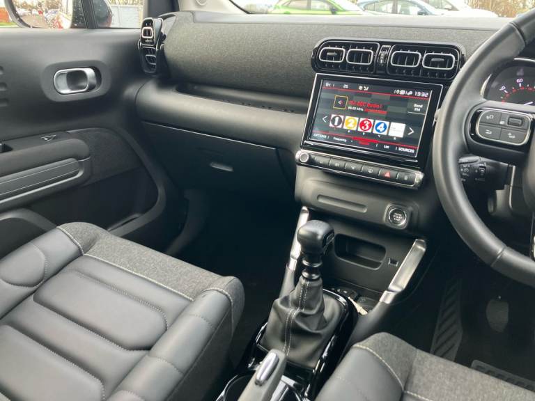 2021 Citroen C3 Aircross 1.2 PureTech 110 Shine Plus 5dr Hatchback PETROL Manual