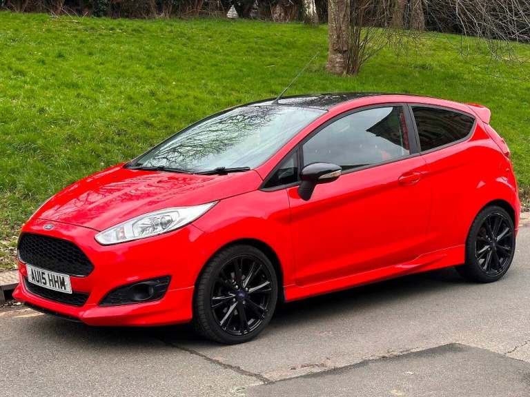 2016 Ford Fiesta 1.0 EcoBoost 140 Zetec S Red 3dr HATCHBACK Petrol Manual