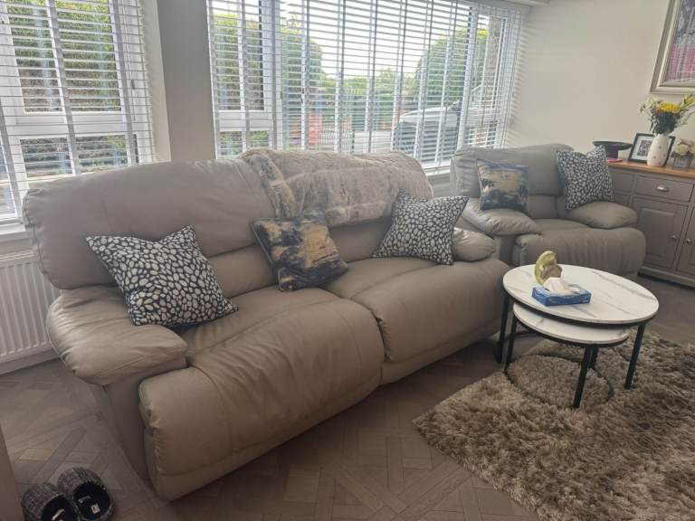 Comfy Grey Leather Recliner Sofa and Armchair Set – Good Condition