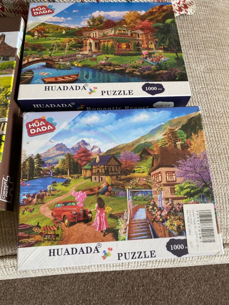 Jigsaw puzzles and board