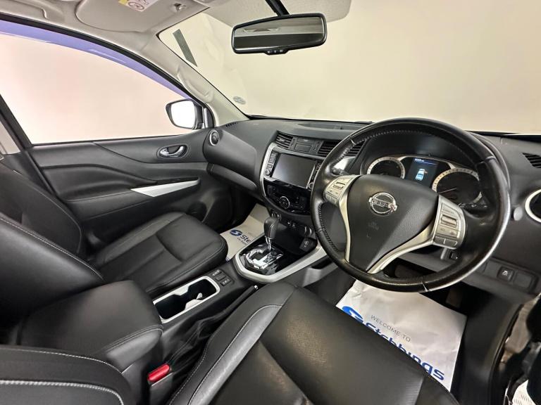 2019 Nissan Navara 2.3 dCi Tekna Auto 4WD Euro 6 4dr PICK UP Diesel Automatic