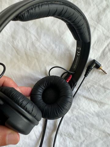 Sennheiser HD 25 70Ω Headphones – Black, Good Condition, £45.00