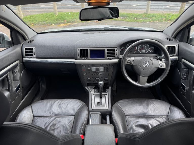 Vauxhall, VECTRA, Hatchback, 2008, Other, 1910 (cc), 5 doors