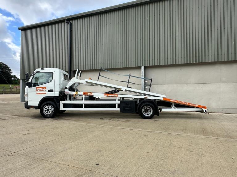 2021 Mitsubishi Fuso Canter Transporter & 2022 Woodford Enclosed Trailer 1 Owner