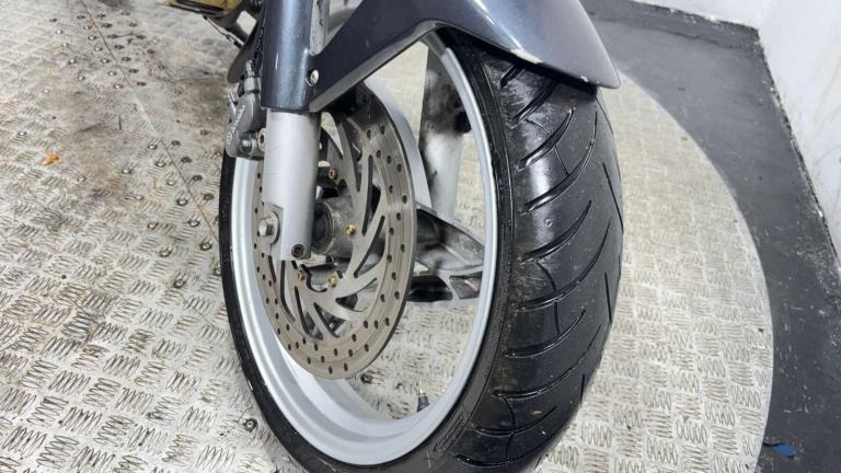 BMW F650 CS 2002 37K NON RUNNING PROJECT BIKE SPARES OR REPAIR 650CC SINGLE