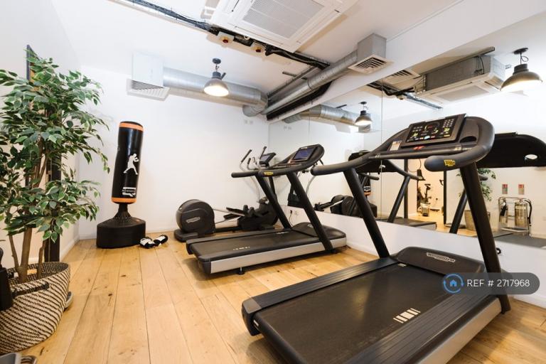 1 bedroom flat in Mcdonald Road, Edinburgh, EH7 (1 bed) (#2717968)