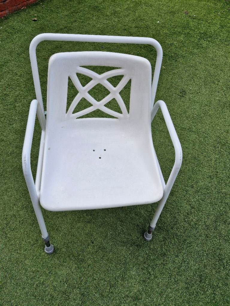 Shower chair 