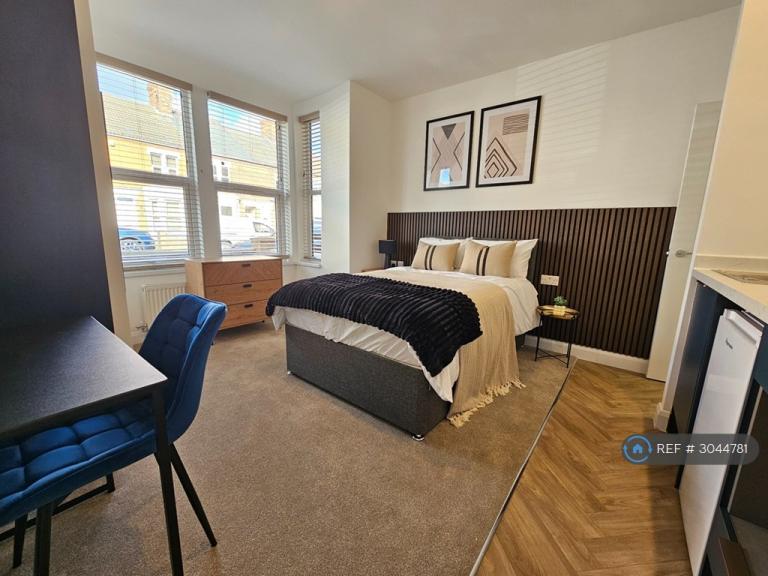 1 bedroom in Burmer Road, Peterborough, PE1 (#3044781)