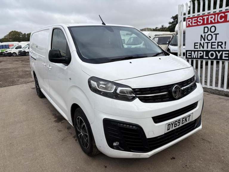 2019 Vauxhall Vivaro Vivaro 2900 Sportive S/S Panel Van DIESEL Manual