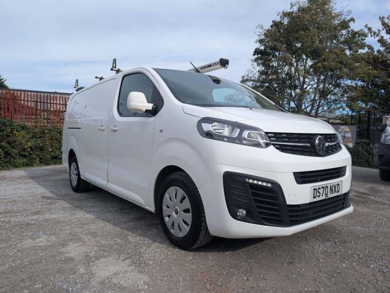 2020 Vauxhall Vivaro 2900 1.5d 100PS Sportive H1 Van PANEL VAN DIESEL Manual