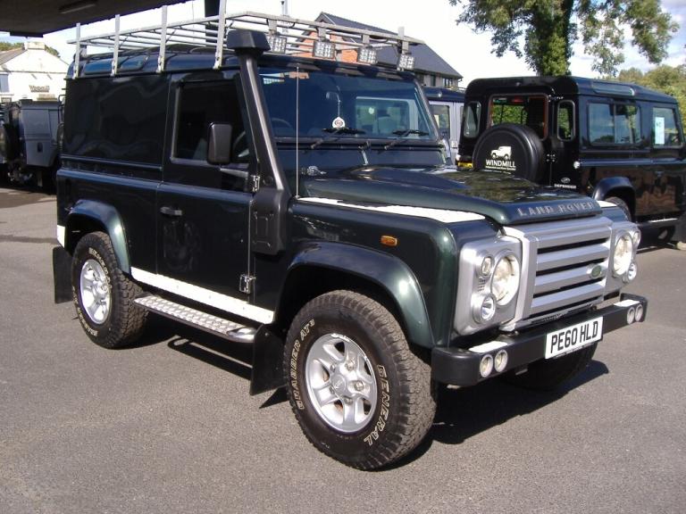 2010 Land Rover DEFENDER 90 TDCi  COUNTY HARD TOP 2.4 TDCi 90 COUNTY  HARD TOP 4x4 Diesel Manual