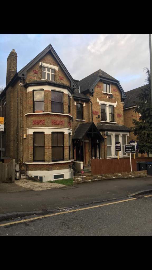 1 bed flat. Sydenham. South London. Available immediately 