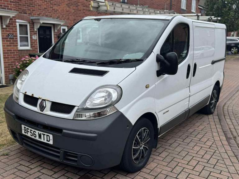 Renault, TRAFIC, Panel Van, 2006, Semi-Auto, 2464 (cc)
