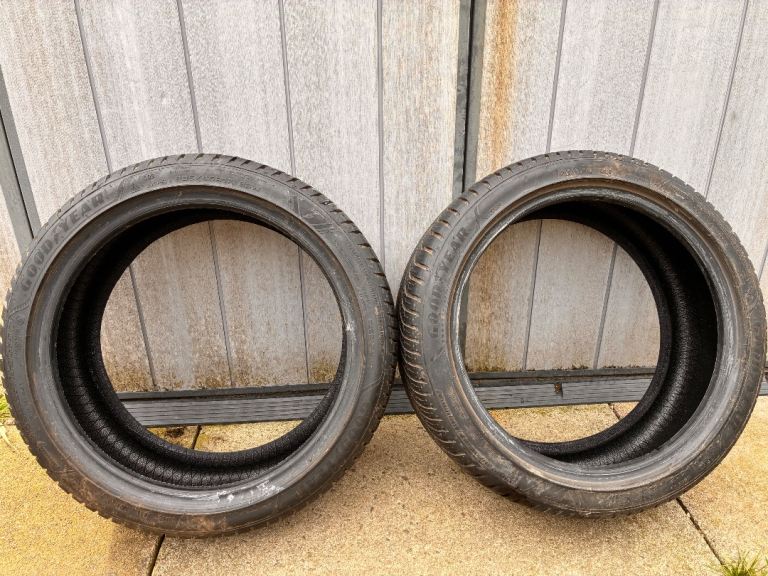 205/45 r 17 88 w Goodyear vector tyres