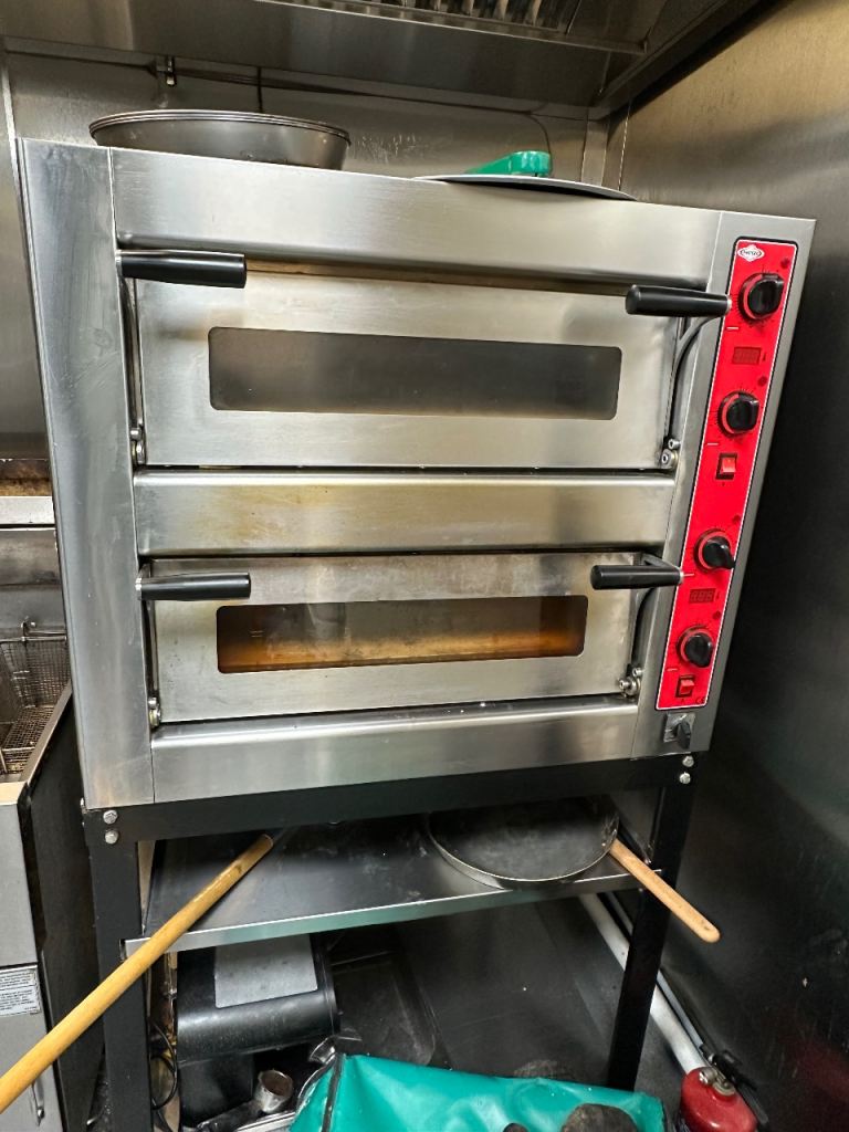 3 Phase Pizza Oven