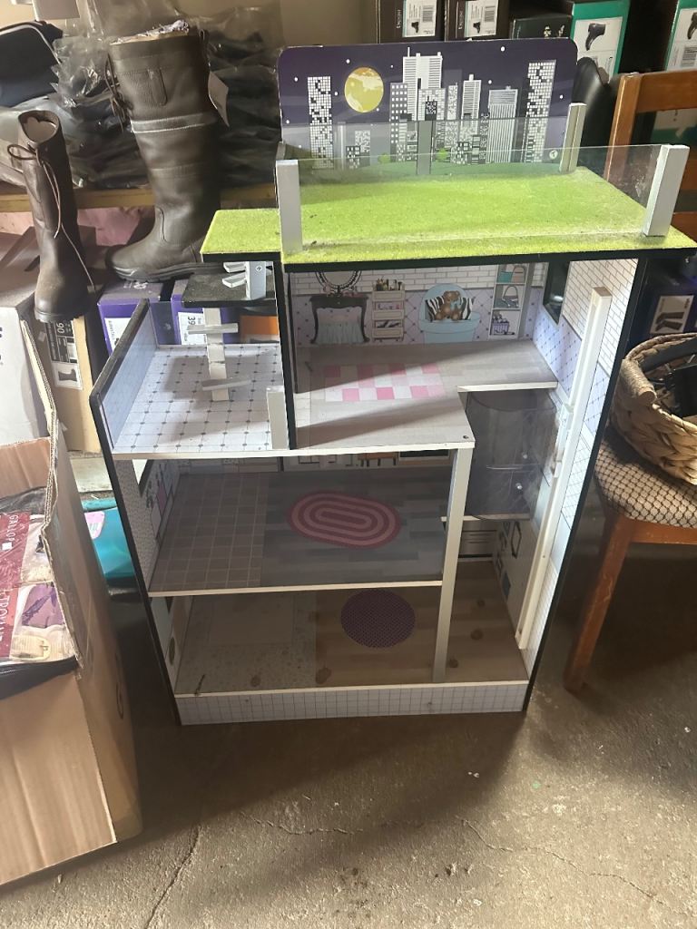 Dolls house 
