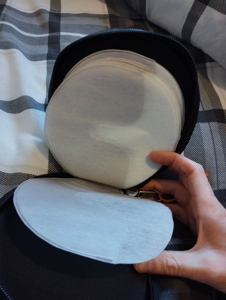 CD CASE - 24 POUCHES