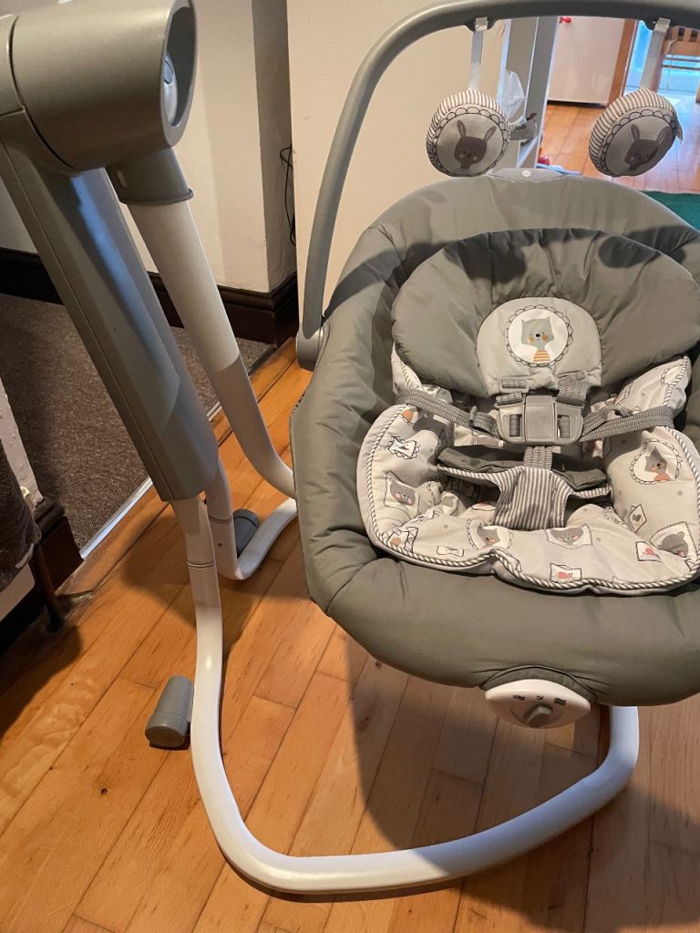 Baby swing 