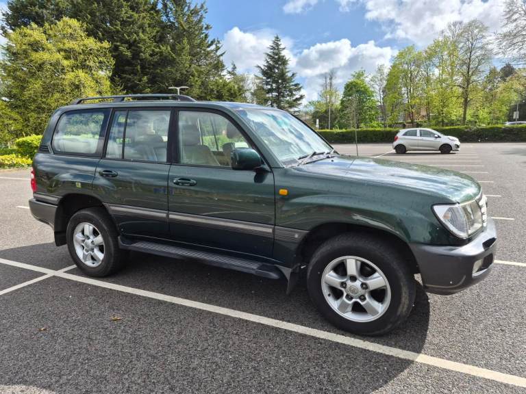 Toyota Land Cruiser Amazon (2003)