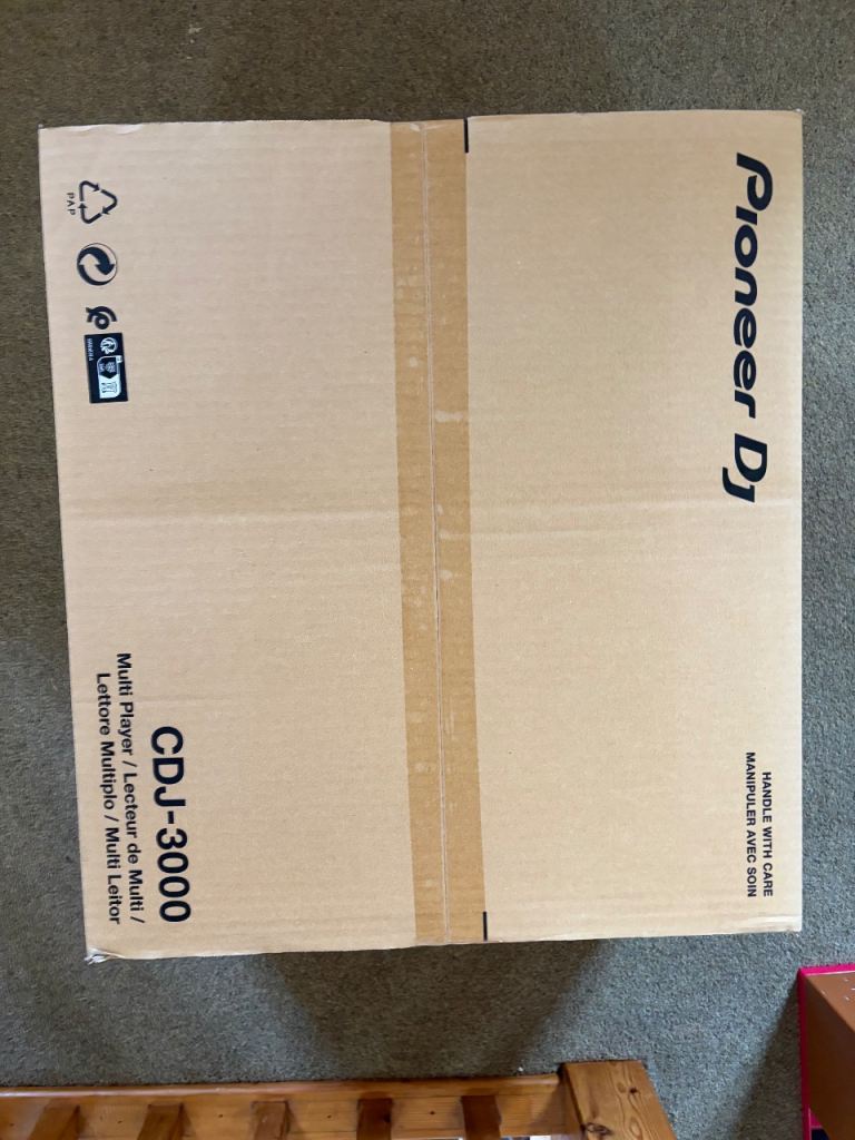 Brand new x 2 pioneer CDJ 3000