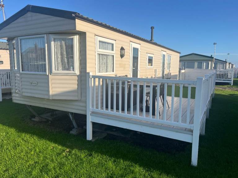Beautiful Caravan for HOLIDAY rental only - Caister on Sea, near Great Yarmouth