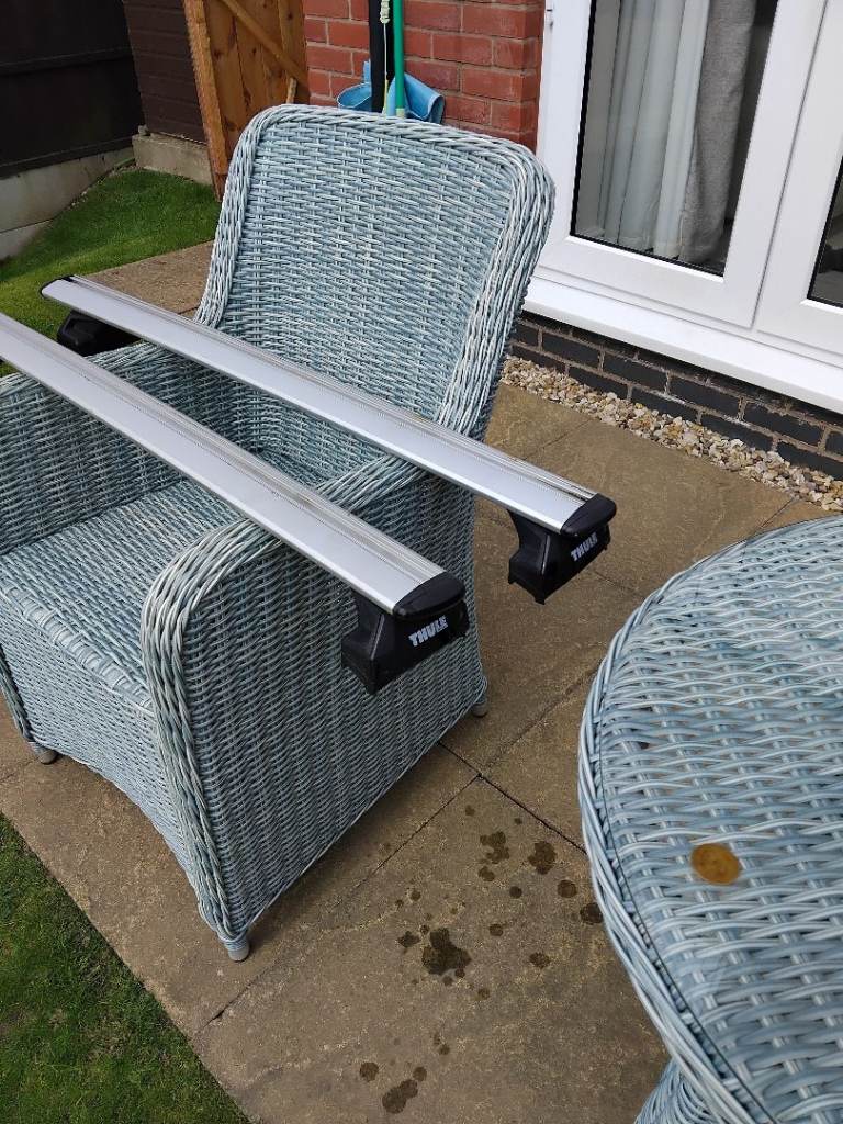 Roof bars 