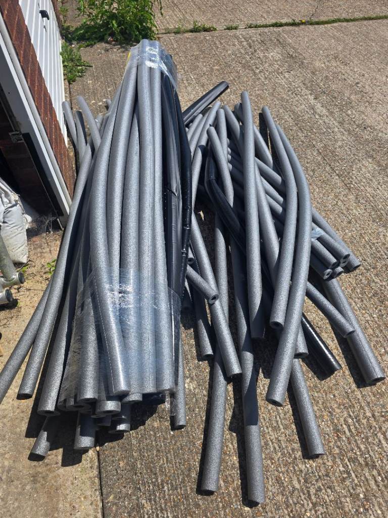 Pipe insulation (various sizes) job lot 