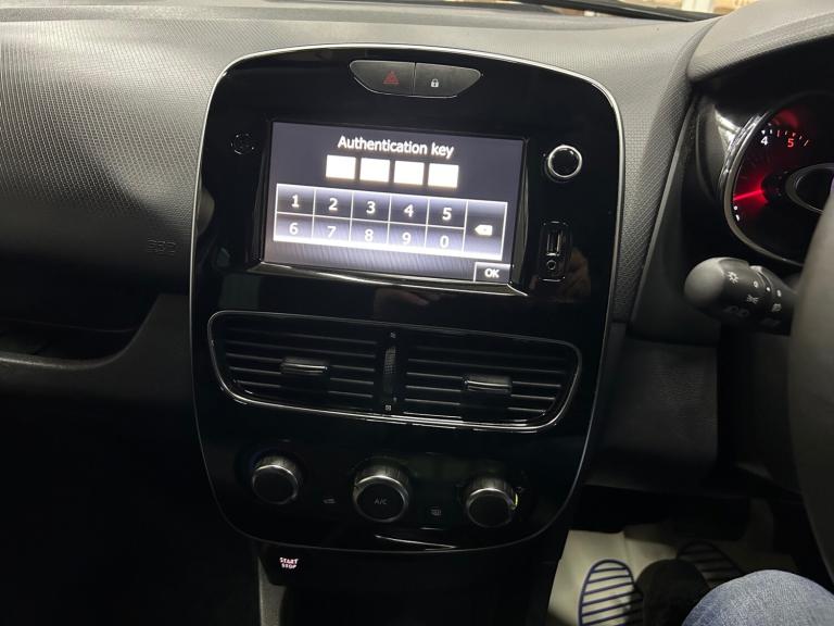 2019 Renault Clio 1.5 dCi 90 Iconic 5dr Auto HATCHBACK Diesel Automatic