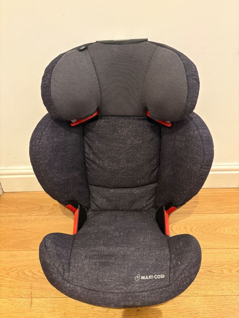 Maxi-Cosi Group 2/3 Child Car Seat - grey-black