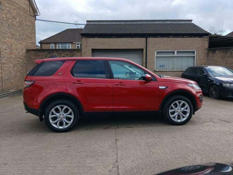 2018 Land Rover Discovery Sport 2.0 TD4 HSE 4WD Euro 6 (s/s) 5dr ESTATE Diesel Manual
