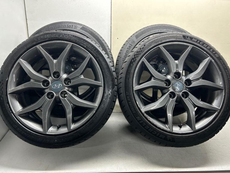 Hyundai Coupe alloy wheels with Michelin & Continental tyres 215/50 17 