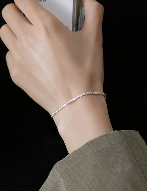 Radiant Silver Elegance: Ladies' Silver-Plated Chain Bracelet for Timeless Glamour